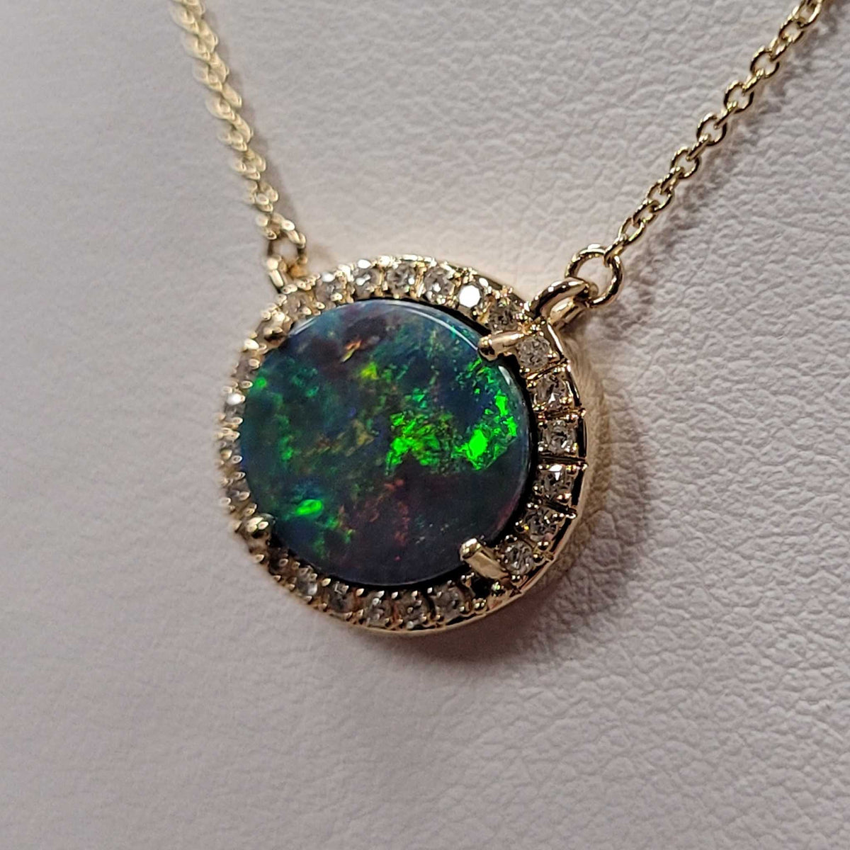 14KYG Opal Doublet Necklace 3/4ctw