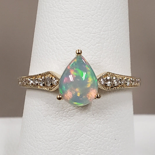 14KYG Ethiopian Opal & Diamond Ring 7/8ctw
